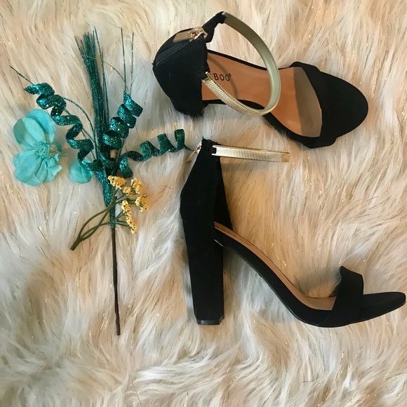 SOLD ‼️Gold Ankle strap heels ‼️ - Picture 2 of 5